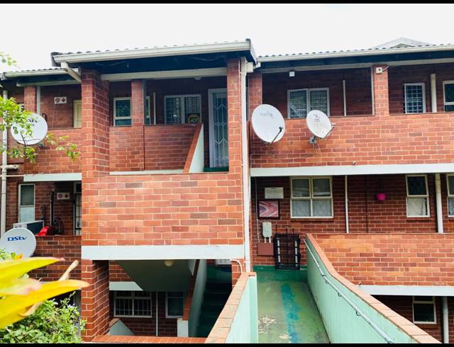 1 BEDROOM FLAT RENTED IN WESTVILLE